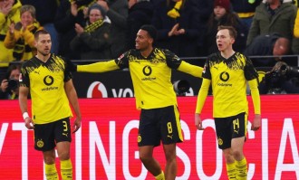 一场3-3踢出德甲神剧情，超级神锋一战封神：轰入3球，补时绝平