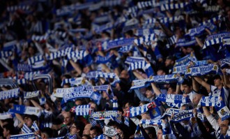 比利亚雷亚尔复古球衣引爆西甲：球迷集体“点赞”，黄色潜水艇掀起怀旧狂潮！