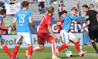 火药味拉满！德甲关键战：一边冲欧冠，一边抢保级，谁能逆天改命？